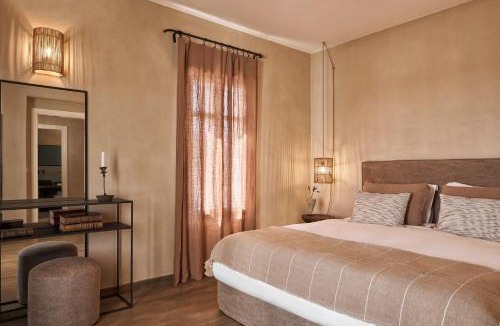 Agios Prokopios Villa | Luxury Naxos Villas Luxury Villa Air Conditioning Private Pool 2 Bedrooms Stelida