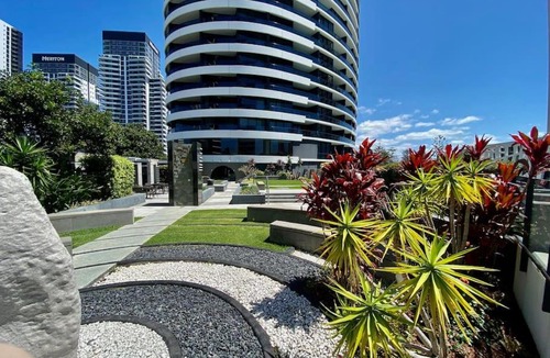 Broadbeach Apartment | Luxury Oracle Central Broadbeach 906