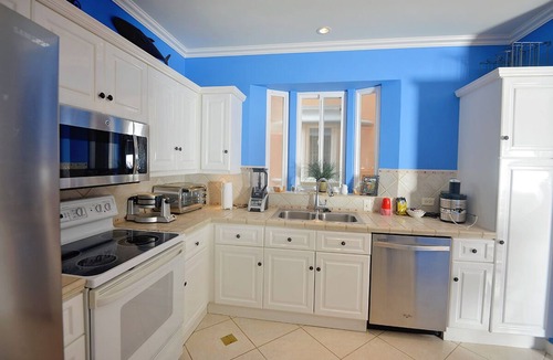 Herradura Condo | Luxury Second Floor Corner Condo, Pool, Gym, Amenities.