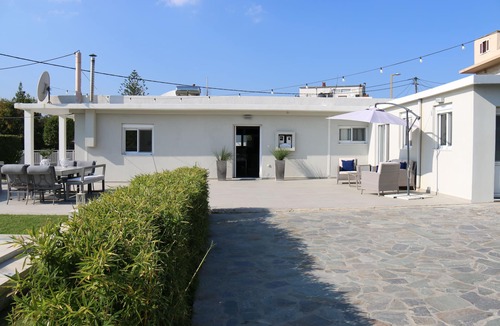 Kalithies Villa | Luxury Villa with pool in an authentic, Greek village. Close to Faliraki & beach