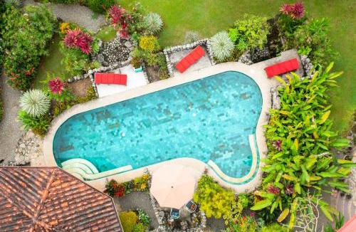 Uvita House | Macaw Villa - Riverfront With A Pool