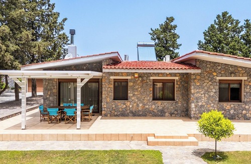 Kolymbia Villa | Madia Villa with private pool and outdoor jacuzzi