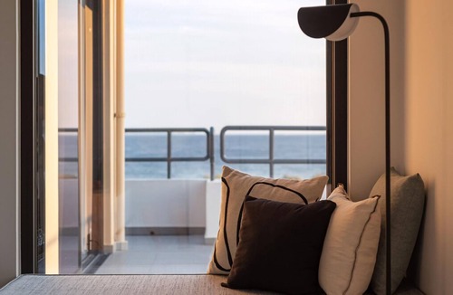 Plaka Villa | Magnificent Legrena Suite | Luxury Suite with Sea View | Modern Décor and 360°.