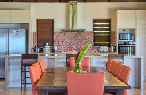 Miallo House | Mali Mali 196 Somerset Drive, Miallo QLD 4873