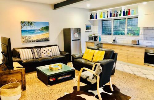 Peregian Beach Apartment | Malibu Apartment - Peregian Beach