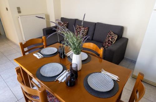 Zavlani Apartment | MANDO PATRASSO - Clasical apartment in the center of Patras with free parking