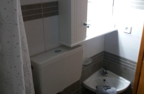 Livadi Bed & Breakfast | Manoleas Taverna & Rooms to Let