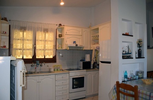 Agios Mamas House | Maria's Sea View House