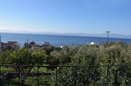 Agios Mamas House | Maria's Sea View House