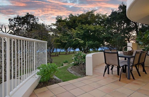 Mooloolaba Apartment | Mariner Cove 1 - Luxurious 2 Bedroom Unit on the Canal, 100 Metres to the Beach