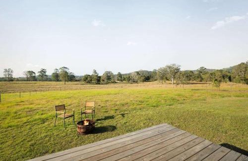 Tuchekoi House | Meadows Edge by Tiny Away