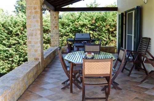 Oropos Villa | Melpo Estate Kapandriti