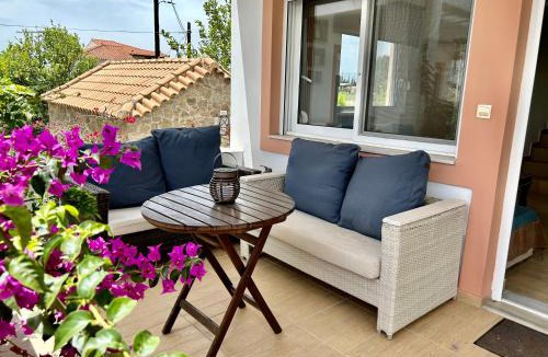 Velon Apartment | Michaella's Maissonete at Rafaella Resort