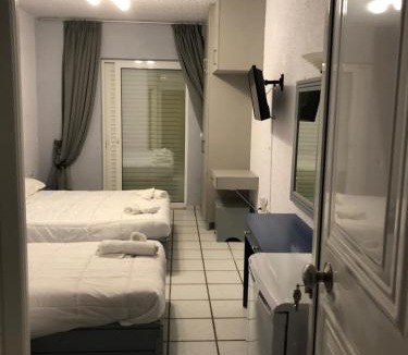 Eratini Hotel | Mistral-Καπος
