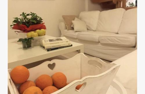 Agia Paraskevi Apartment | MODERN APARTMENT NEXT TO SUBWAY