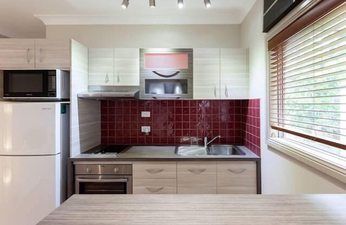 Whitfield House | Modern & Cosy Granny Flat in Cairns- WiFi included