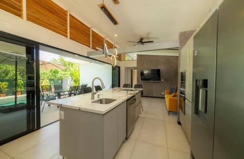 Buenos Aires House | Modern 2 Bedroom + Casa Sewo 2Bedroom Combination unit