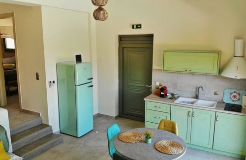 Trochalia House | Modern luxurious suite with private pool and sea view, Suite (NI)