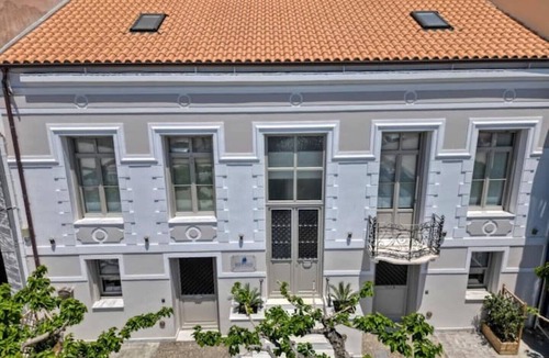 Karystos Apartment | Modern Neo-Classic Apartment Unit 1