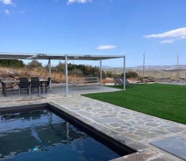Kymi-Aliveri Villa | Modern Stone Villas with Swimming Pool