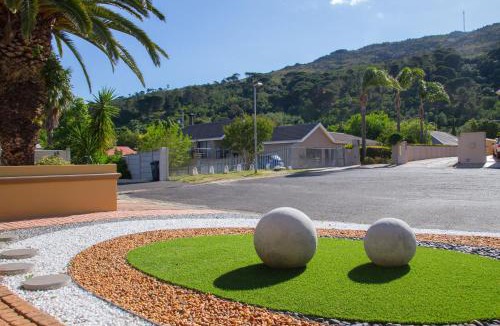 Paarl Apartment | Mountain Glimpse