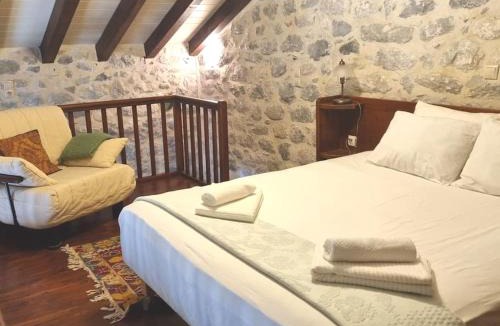 Pagkia Apartment | Myrto's Memories- My steki- Cozy stone house with all extras