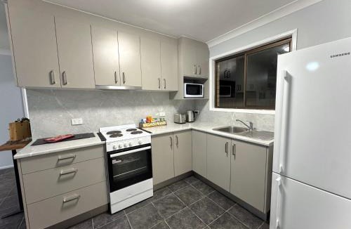 Stanthorpe House | Nestled on Smith