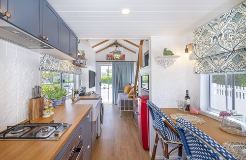Camp Hill Cottage | New Tiny House