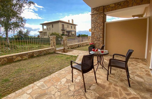 Skaloma Apartment | Nice apartment in Nafpaktos with WiFi