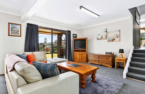 Nikenbah House | Nikenbah Escape with tranquil views