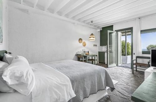Gythio Apartment | Niriides Resort