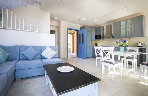 Sarlata Villa | No1 Forget Me Not Villa with private pool in stunning location