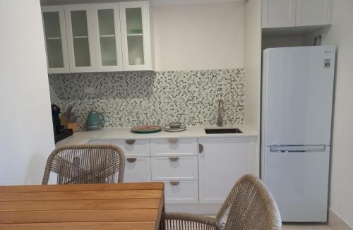 Tinbeerwah House | Noosa Buoys
