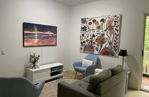 Verrierdale Cottage | Noosa Hinterland Escape with your Furry Friend. Beach and hinterland position!
