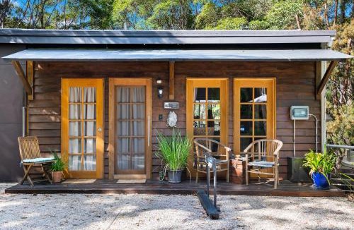 Tinbeerwah Apartment | Noosa Hinterland Retreat