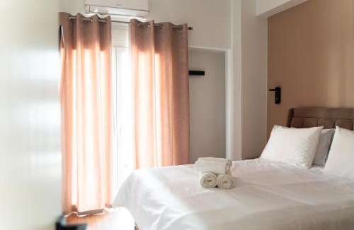 Patras Apartment | Nueve/There's no place like home