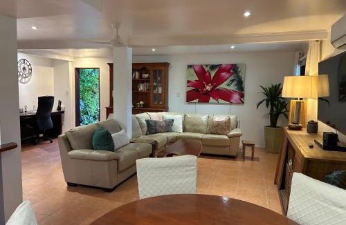 Whitfield House | Oasis, in leafy Whitfield.