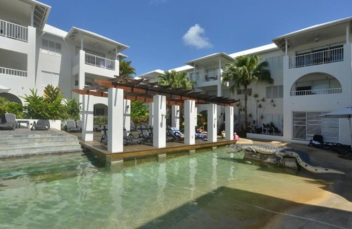 Port Douglas Apartment | Ocean Sounds 2 Bedroom Apartment