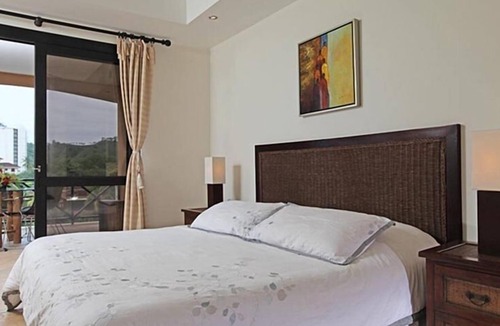 Barrio Los Villalobos Condo | Ocean View 3 bedroom condominium in Bahia Encantada