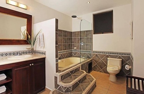 Barrio Los Villalobos Condo | Ocean View 3 bedroom condominium in Bahia Encantada