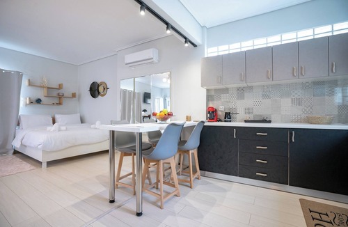 Agia Paraskevi Apartment | Oikia Agia Paraskevi for 2 persons by MPS