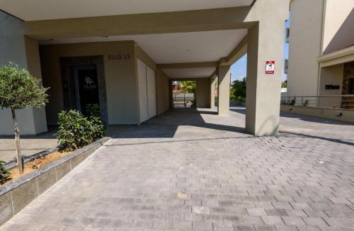 Neoi Epivates Apartment | OLIVE 103