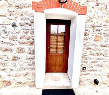Aliartos Ski Chalet | Olive Stone House