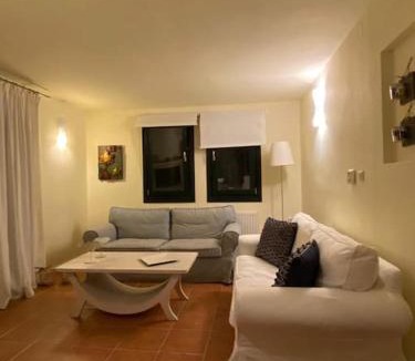 Afissos House | On the Rocks Myrto