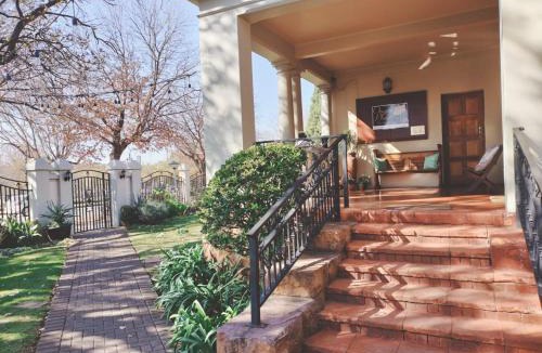 Middelburg Bed & Breakfast | Oregon Place Guest House