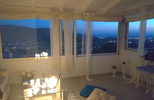 Saronikos House | Outstanding Panoramic View, 10΄ Beach, 20΄ Airport