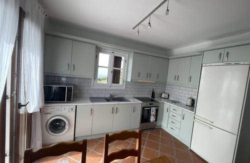 Alonissos Villa | PAGGIRI HOUSE ON ALONISSOS ISLAND. TRANQUIL SURROUNDINGS WITH SPECTACULAR VIEWS
