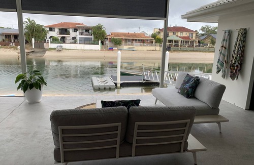 Palm Beach House | Palm Beach House on Canal