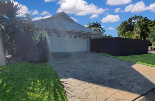 Clifton Beach House | Palm Cove/Cairns beaches tropical spacious retreat
