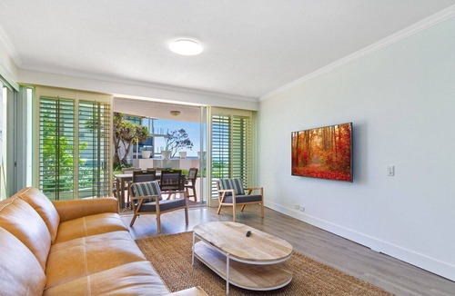 Palm Beach Apartment | Palm Springs 103 - Absolute Beachfront Palm Beach
